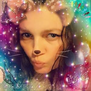 Meet your Posher, Brenda